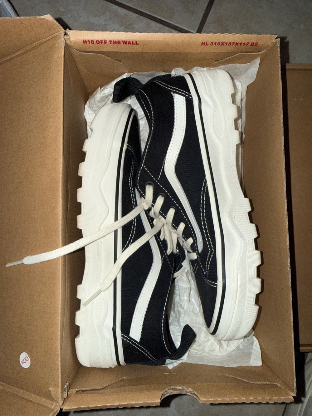 Vans Black and White Low-Top Ultrarush Skate Shoes
